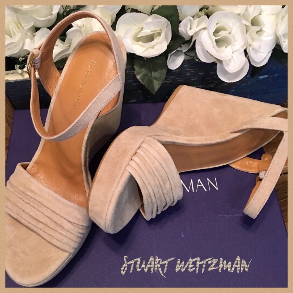 Stuart Weitzman Beige Suede Wedge Sandals Size 9B